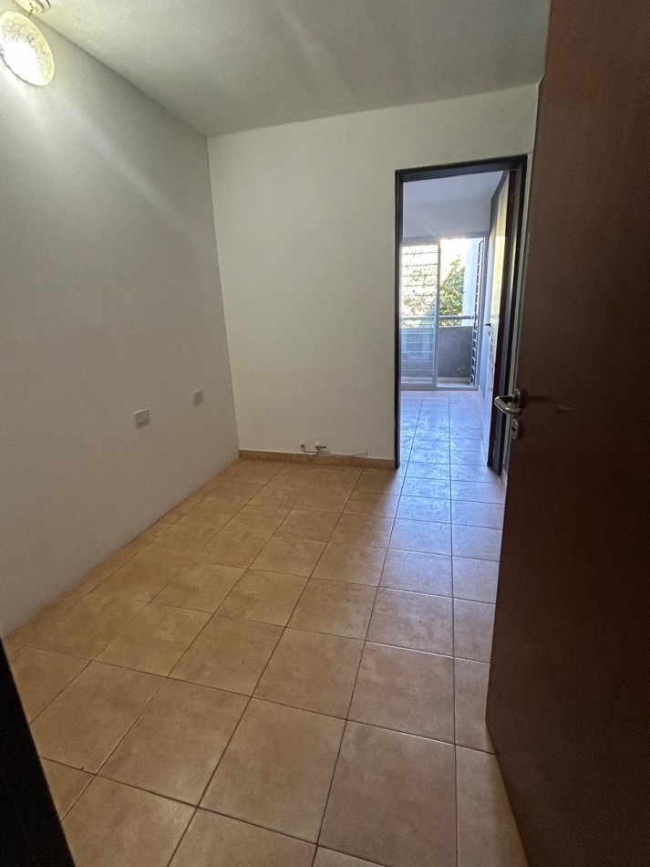 VENTA DEPARTAMENTO 3 DORMITORIOSC CON COCHERA - PUEYRREDON.