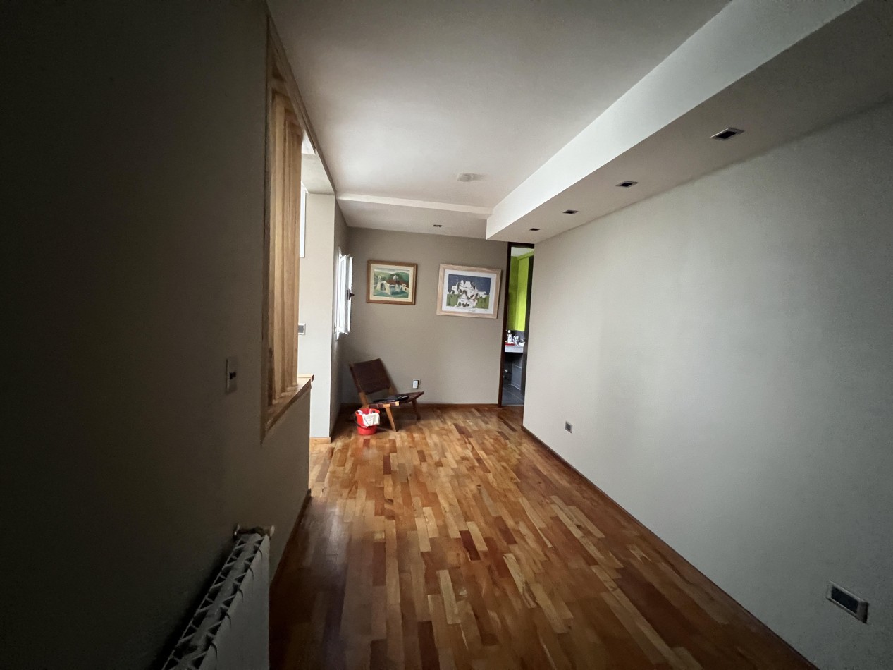 CAÑUELAS VILLAGE - CASA EN VENTA 3 DORMITORIOS CON PILETA.