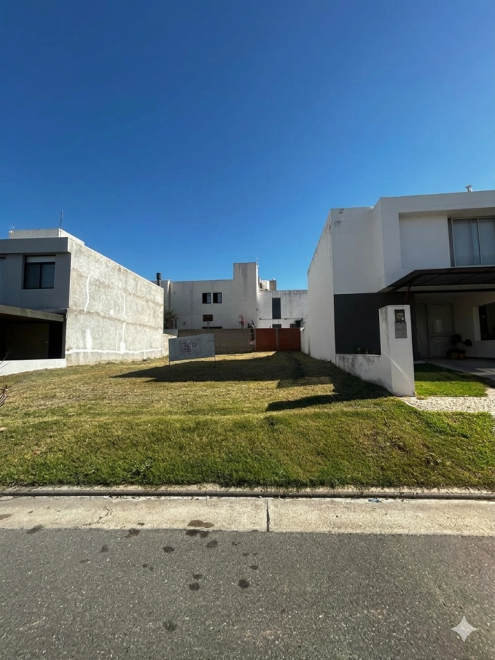 CASA EN POZO FINANCIADA EN COLINAS DE MANANTIALES 