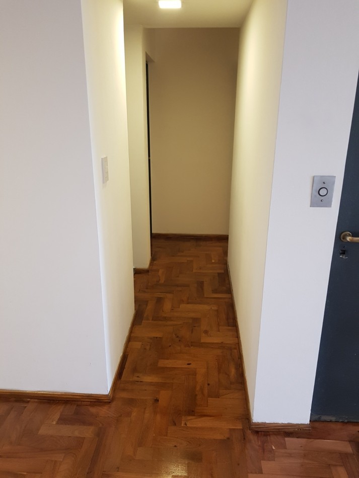 VENTA PISO COMPLETO  2 DORMI CON TERRAZA EN GRAL PAZ 