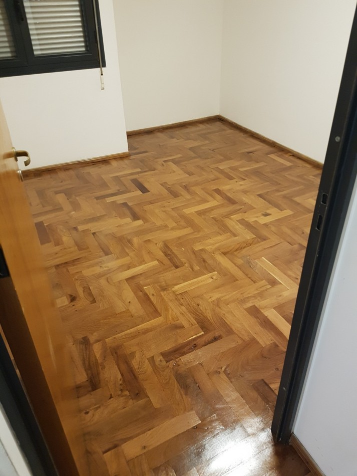 VENTA PISO COMPLETO  2 DORMI CON TERRAZA EN GRAL PAZ 