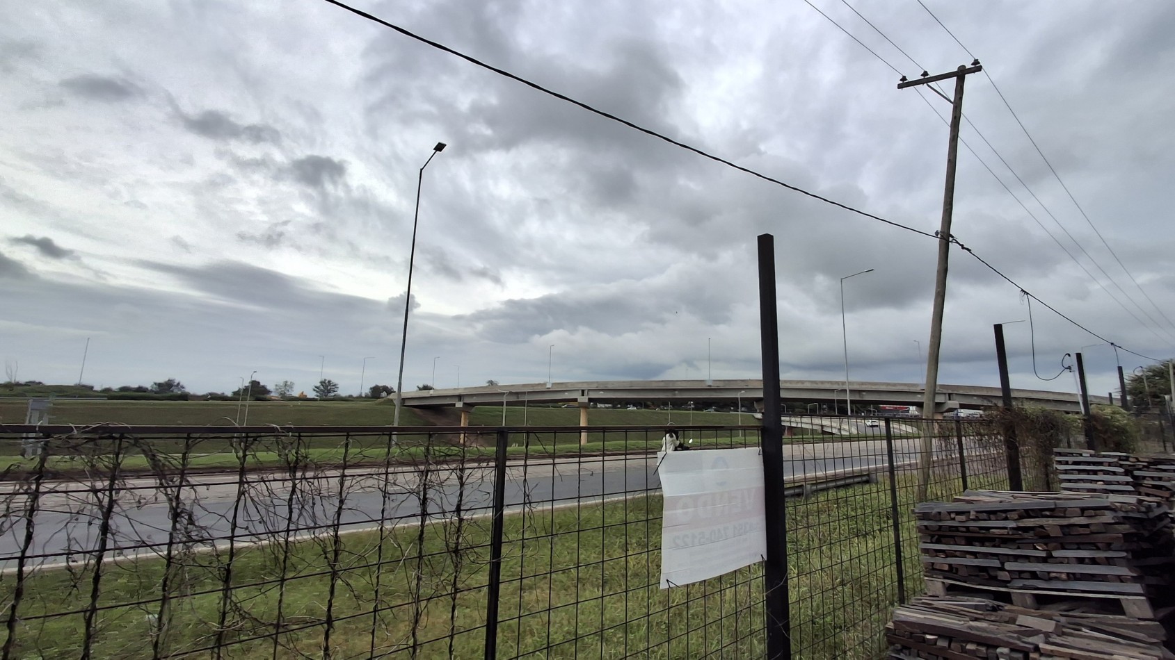 TERRENO EN CIRCUNVALACION 