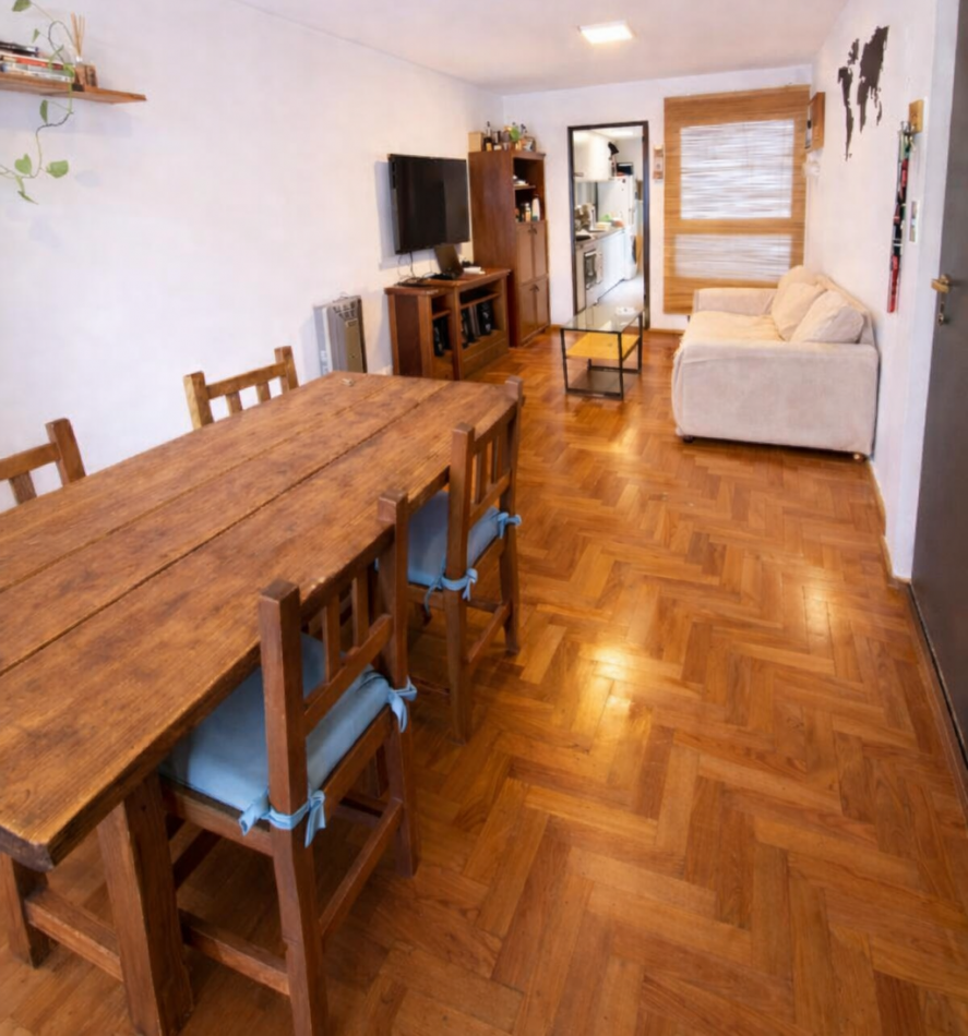 VENTA PISO COMPLETO  2 DORMI CON TERRAZA EN GRAL PAZ 