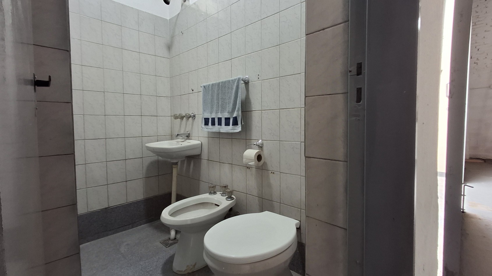 IMPORTANTE GALPON EN ALQUILER 