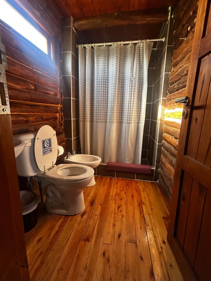 COMPLEJO DE 4 CABAÑAS VENTA LOS ESPINILLOS - POTRERO DE GARAY 