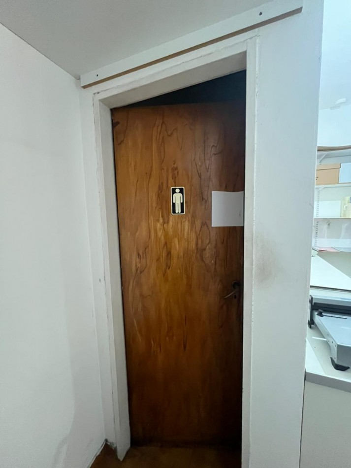 LOCAL EN VENTA - CENTRO DE CORDOBA. 