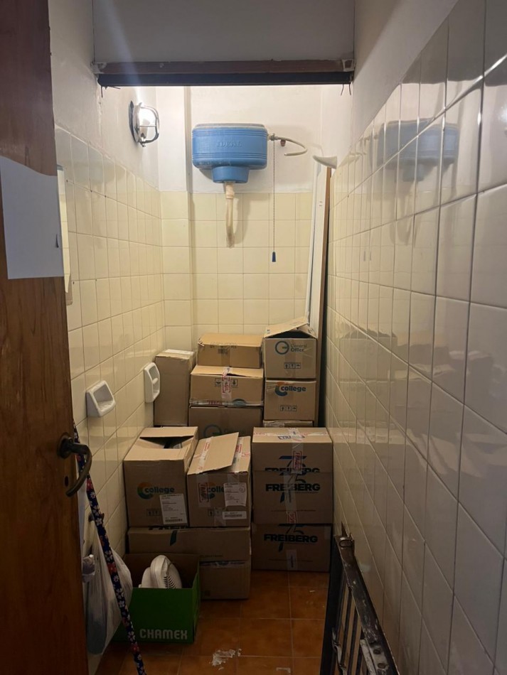 LOCAL EN VENTA - CENTRO DE CORDOBA. 