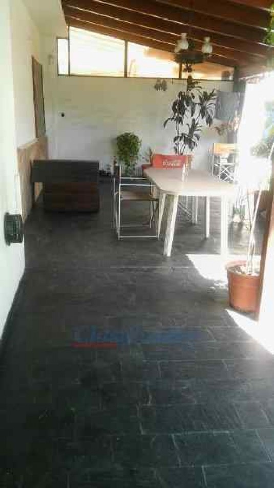 Vendo Casa de 3 dormitorios en B°  Empalme  Apto Bancor Frente A Plaza