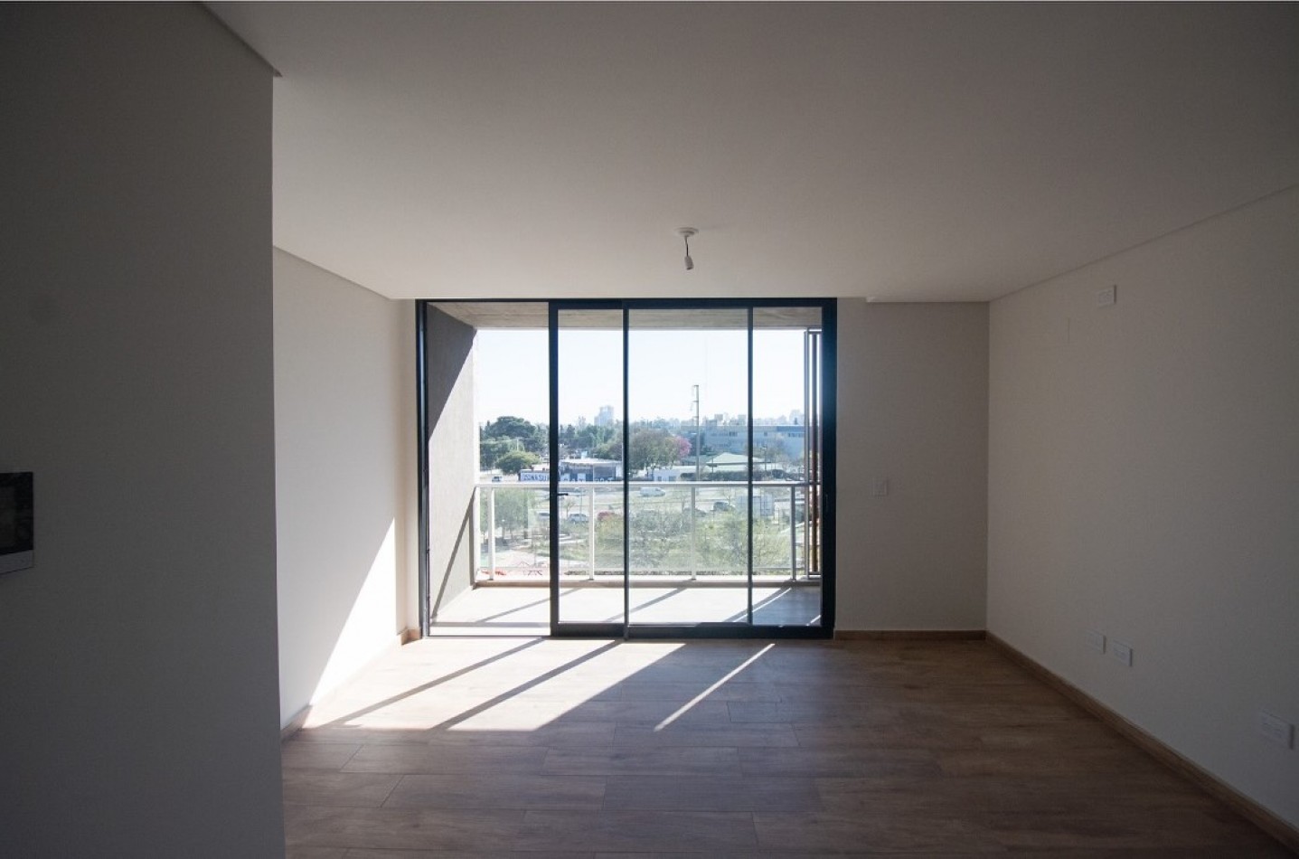 DPTO EN OPERA PLAZA DE 1 DORMITORIO-EXCELENTE OPORTUNIDAD DE INVERSION!!!!