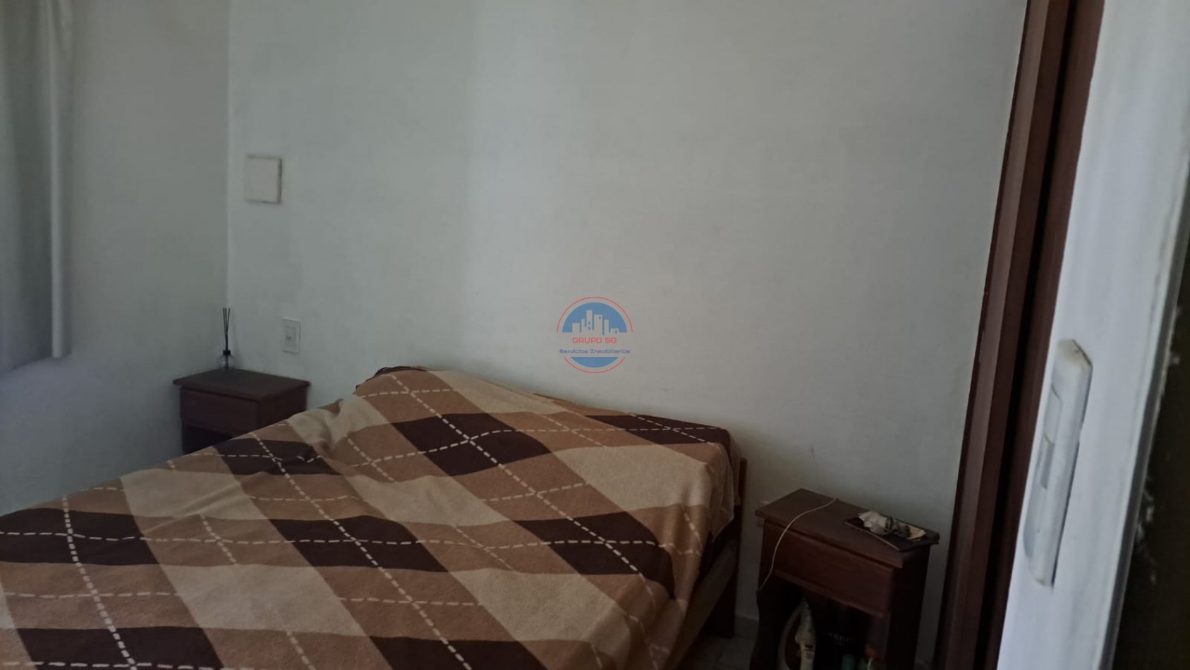 VENTA CASA EN VILLA GRAL BELGRANO CON PISCINA 