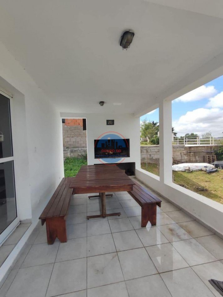 VENTA CASA EN POTRERO DE GARAY CON PILETA