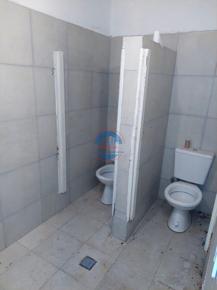 GALPON CON OFICINA EN VILLA ALLENDE