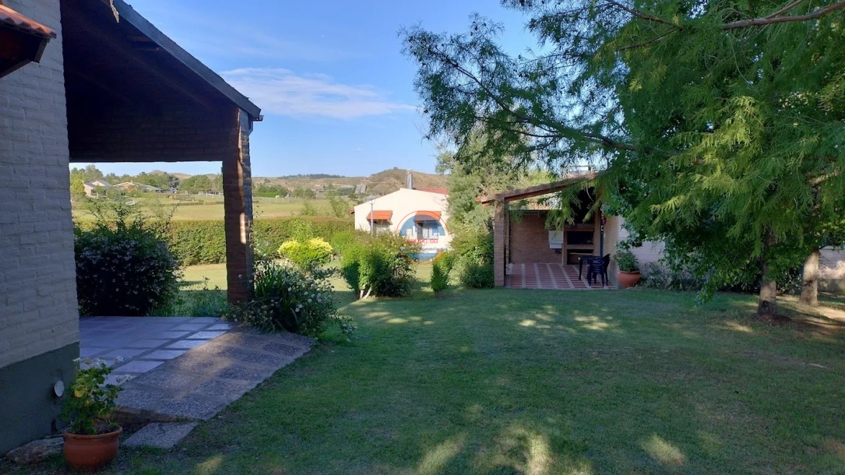 oportunidad - COMPLEJO 6 unidades CON BAJADA AL LAGO - POTRERO DE GARAY 