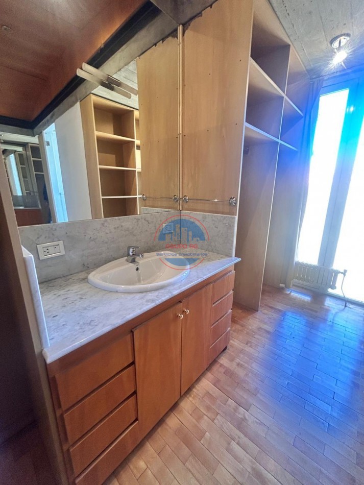 LAS DELICIAS - CASA EN ALQUILER 3 DORMITORIOS. 