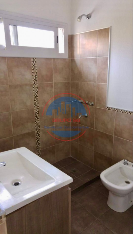 VENDO DUPLEX 3 DORMITORIOS - NUEVO JARDIN - ZONA SUR.