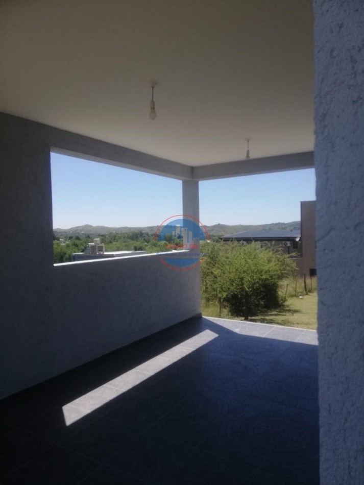 CASA DE 3 DORMITORIOS EN VENTA - POTRERO DE GARAY - GRUPO SG