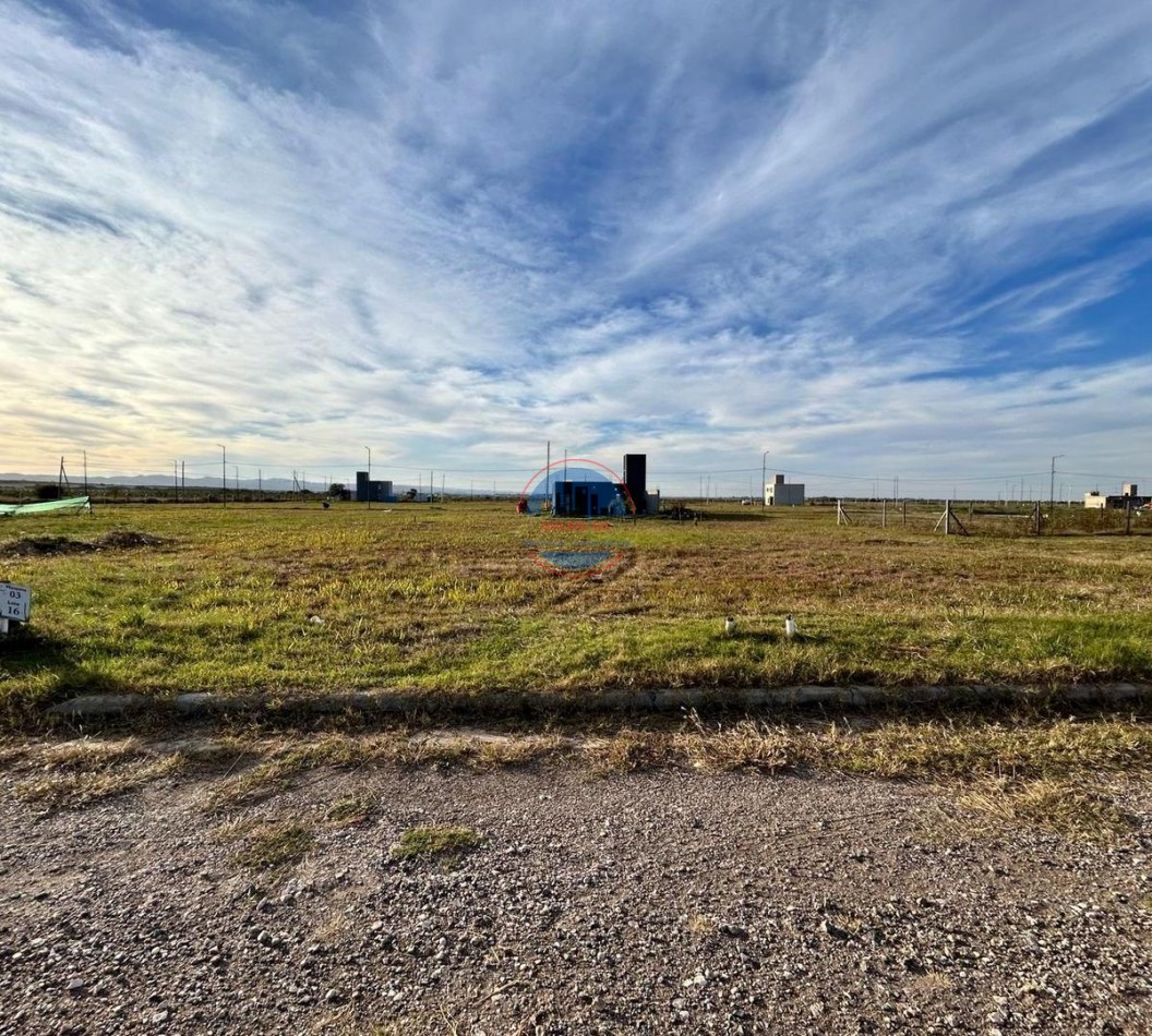 VENDO TERRENO EN BARRIO LA ERNESTINA - CAMINO MALAGUEÑO