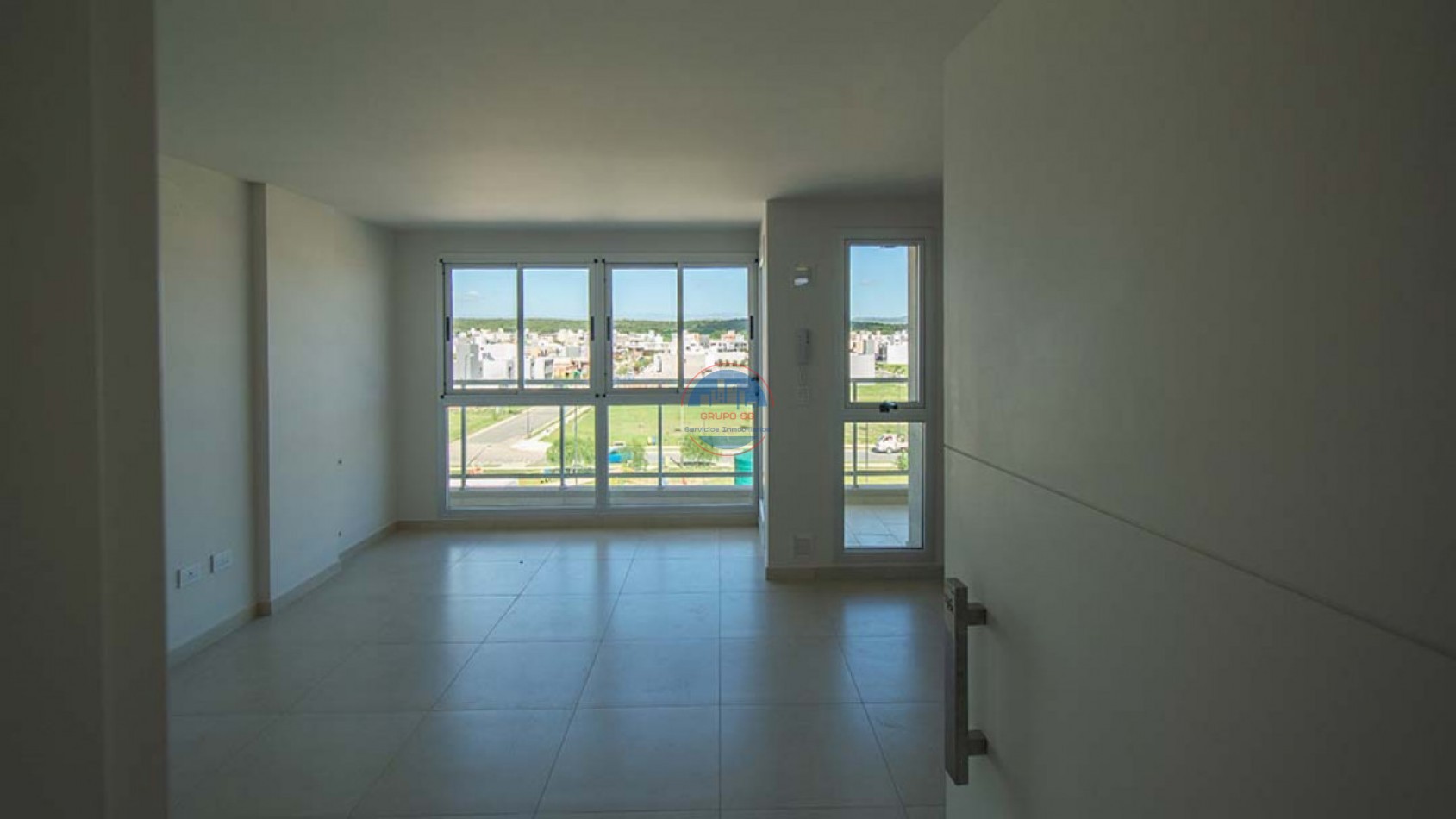 ENTREGRA INMEDIATA HOUSING - DEPARTAMENTO CON COCHERA EN VENTA - DOCTA BOULEVARD.