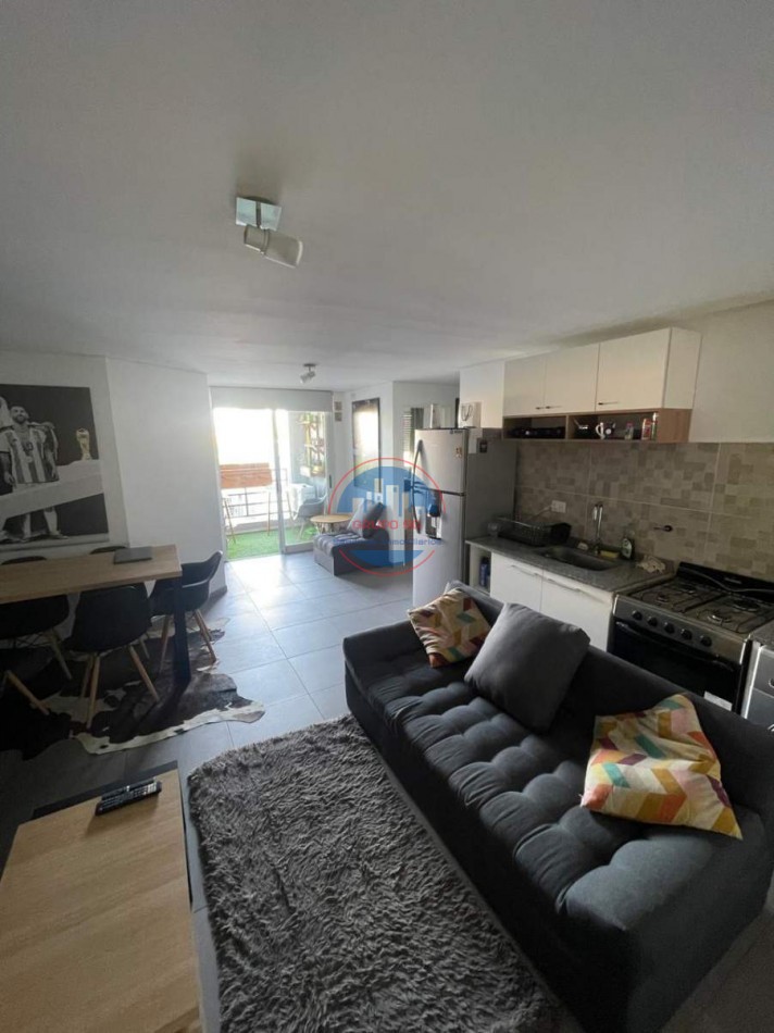 DEPARTAMENTO EN VENTA 1 DORMITORIO, FRENTE A LA UNC. 