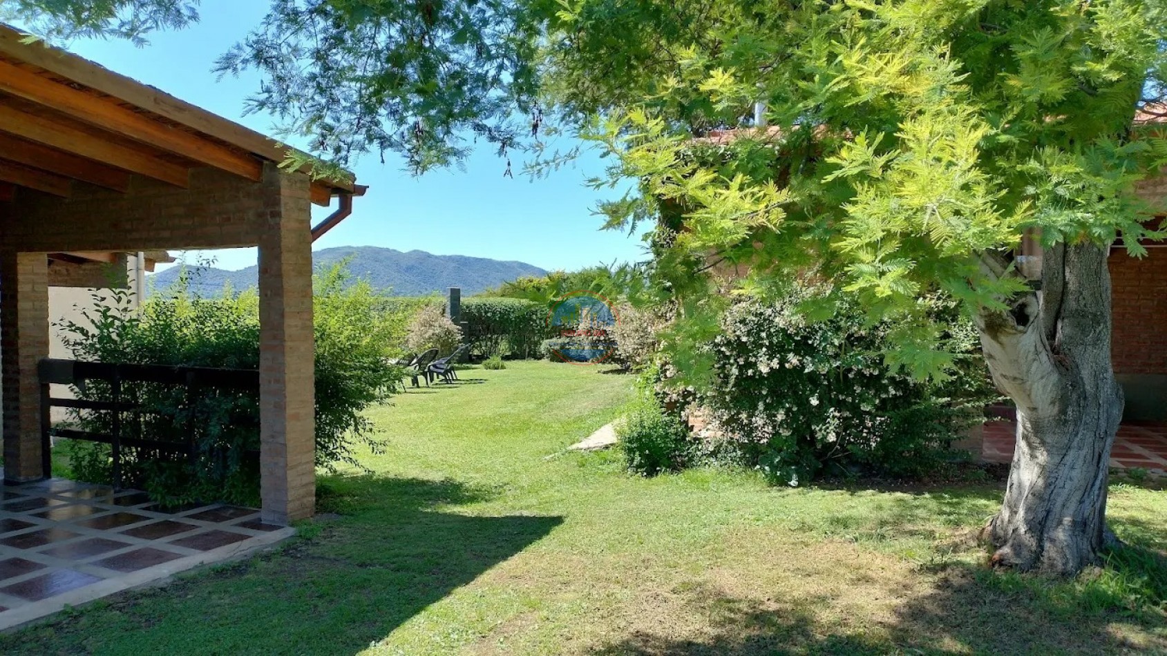 oportunidad - COMPLEJO 6 unidades CON BAJADA AL LAGO - POTRERO DE GARAY 