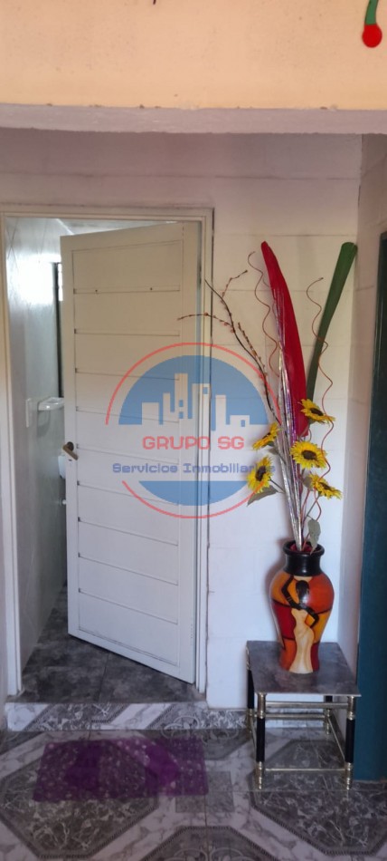 VENDO COMPLEJO POSADA DE 8 DORMITORIOS  - MINA CLAVERO 