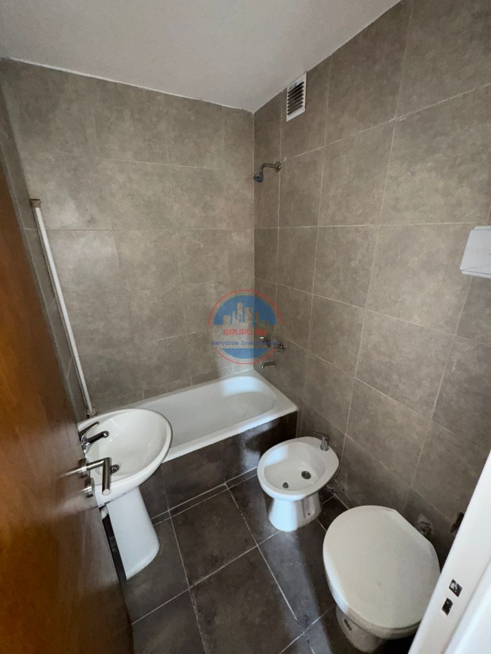 LIQUIDO DEPARTAMENTO DE 2 DORMITORIOS - NUEVA CORDOBA.