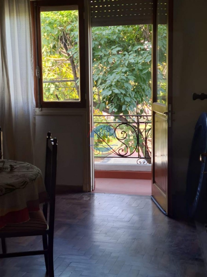 CASA EN VENTA BARRIO PUEYRREDON 4 DORMITORIOS - APTA CREDITO