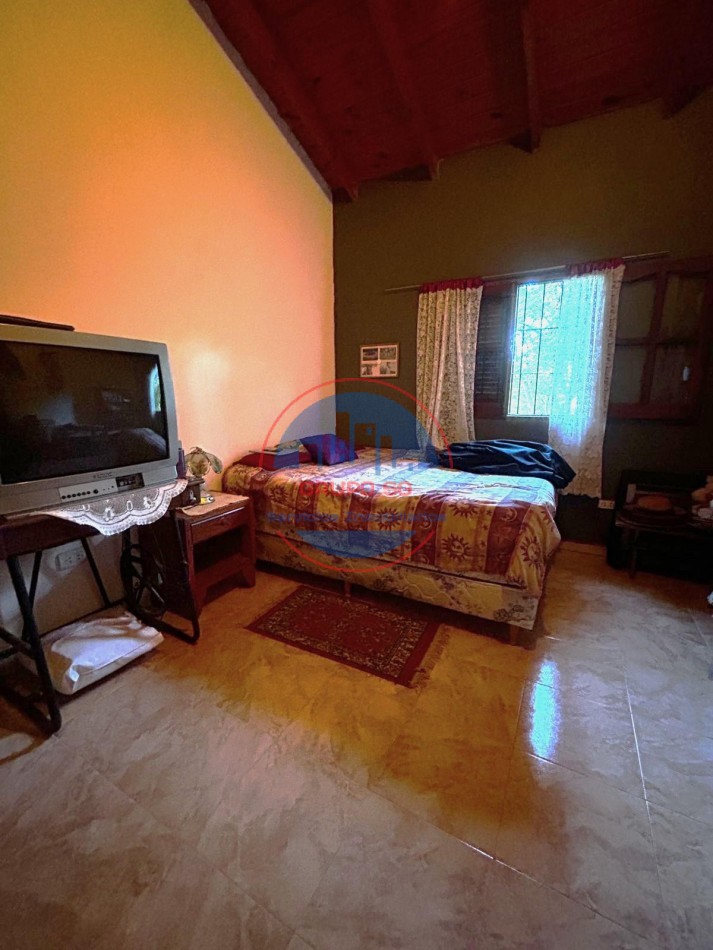 CASA EN VENTA 2 DORMITORIOS - LOTE ESQUINA - POTRERO DE GARAY.