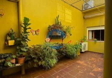 CASA EN VENTA BARRIO PUEYRREDON 4 DORMITORIOS - APTA CREDITO